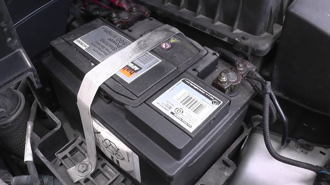2015 ford focus battery